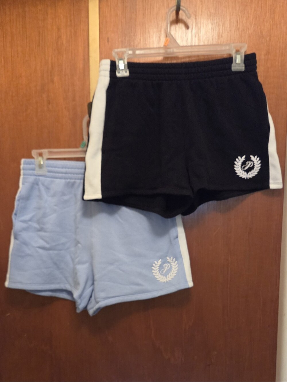 NWOT Victoria's Secret Ivy Fleece Relaxed Shorts Size Small Bundle